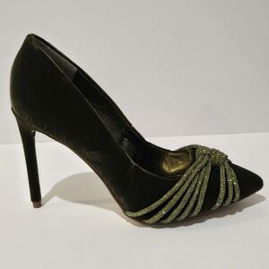 Vince Camuto Faine Green Velvet Rhinestone Pumps Shoes 6M